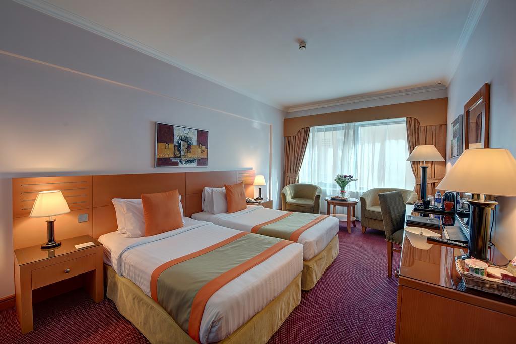 Concorde Deira Hotel -Formerly Golden Tulip Deira Hotel Dubai Exteriör bild