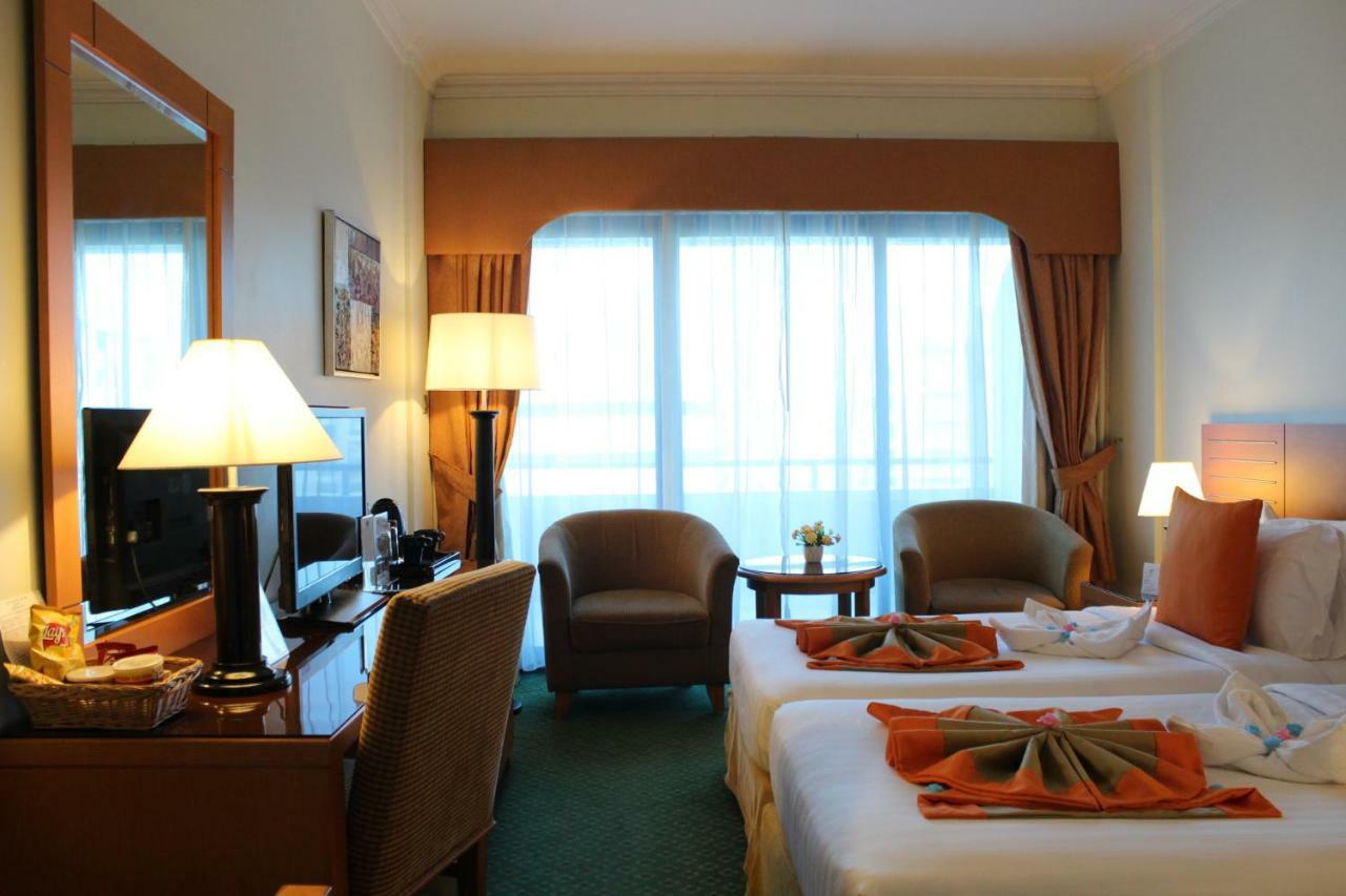 Concorde Deira Hotel -Formerly Golden Tulip Deira Hotel Dubai Exteriör bild
